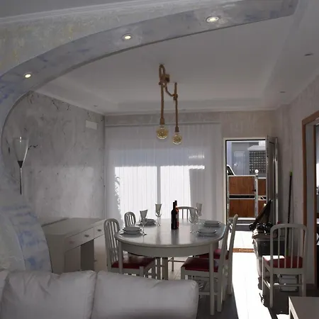 Holiday Igor House 110260/al Nyaraló